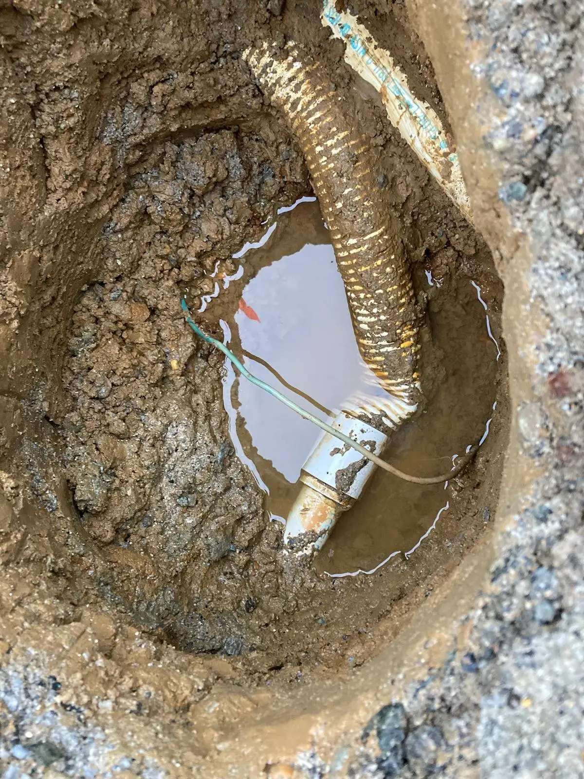 pool pressure testing pipe leak